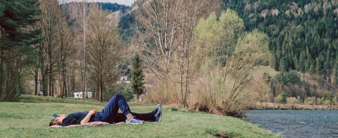 Post-Hike Recovery: 4 Steps to Prevent Soreness